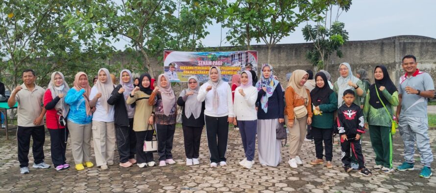 Senam Bersama Masyarakat Meriahkan Stadion Talang Jimar Kota Prabumulih