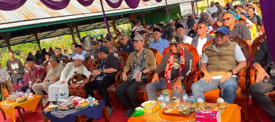 Wali Kota Prabumulih Dampingi Gubernur Sumsel Hadiri Syukuran Dan Panen Padi Di Semende