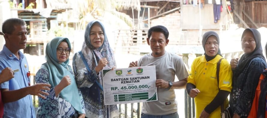 Wujud Kepedulian Korban Kebakaran, Pemkot Prabumulih Serahkan Bantuan Santunan Kematian Dari Kemensos