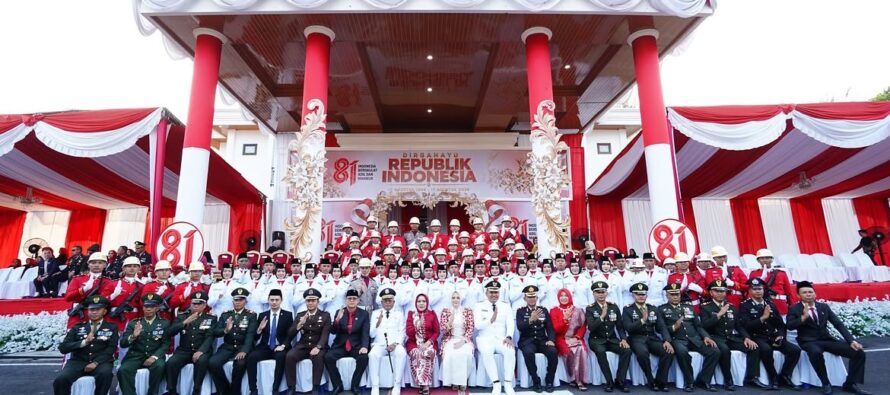Upacara Penurunan Bendera Merah Putih, Wakil Wali Kota Prabumulih Bertindak Sebagai Inspektur Upacara
