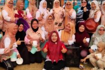 Ketua TP PKK Kota Prabumulih Hadiri Senam Pagi Bersama Masyarakat Di Stadion Talang Jimar