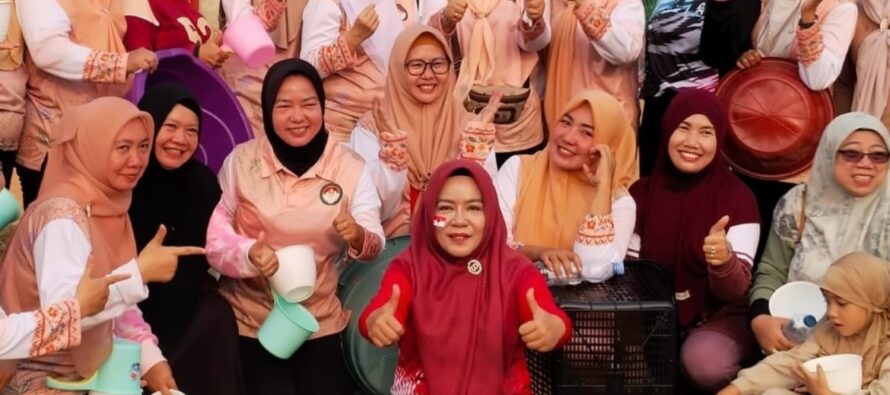 Ketua TP PKK Kota Prabumulih Hadiri Senam Pagi Bersama Masyarakat Di Stadion Talang Jimar